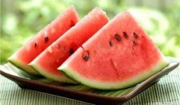 来例假吃瓜