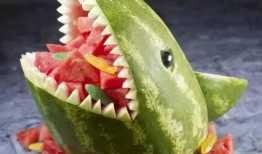 贵州花溪吃瓜,夏日消暑吃瓜盛宴，探寻地道风味