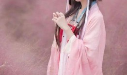 汉服吃瓜照,一场穿越时空的吃瓜盛宴