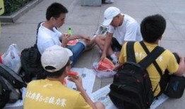 周末马拉松吃瓜