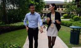 吃瓜售楼小姐现状,揭秘房地产市场的另类生存法则