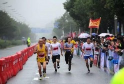 周末马拉松吃瓜