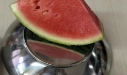 高血糖的人吃瓜,适量吃瓜，健康生活