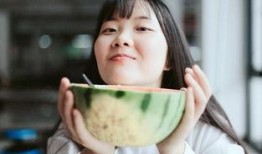 吃瓜少女短剧,揭秘娱乐圈背后的秘密