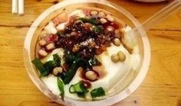 甜豆花吃瓜,夏日消暑新风尚