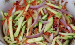 茭瓜凉拌吃,茭瓜凉拌，美味解暑新选择