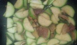 孕初期吃荀瓜,营养与健康的完美结合