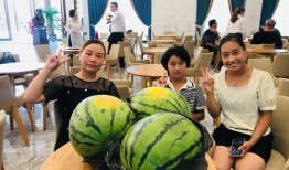 刘国红吃瓜,揭秘娱乐圈幕后真相